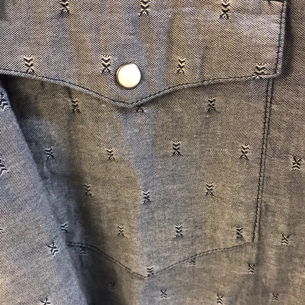 Blue button up shirt - Picture 4 of 4
